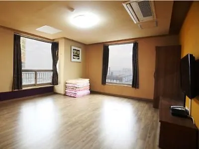 Mipo Oceanside Hotel Busan 3*,