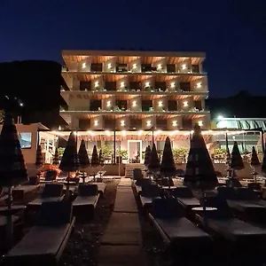Hotel Aross *****